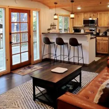 La Petite - Charming In Town Villa Idyllwild Exterior photo