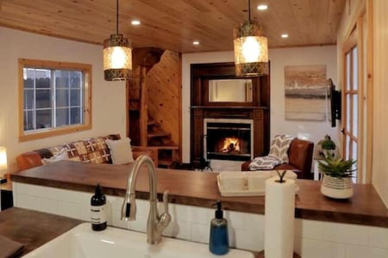 La Petite - Charming In Town Idyllwild