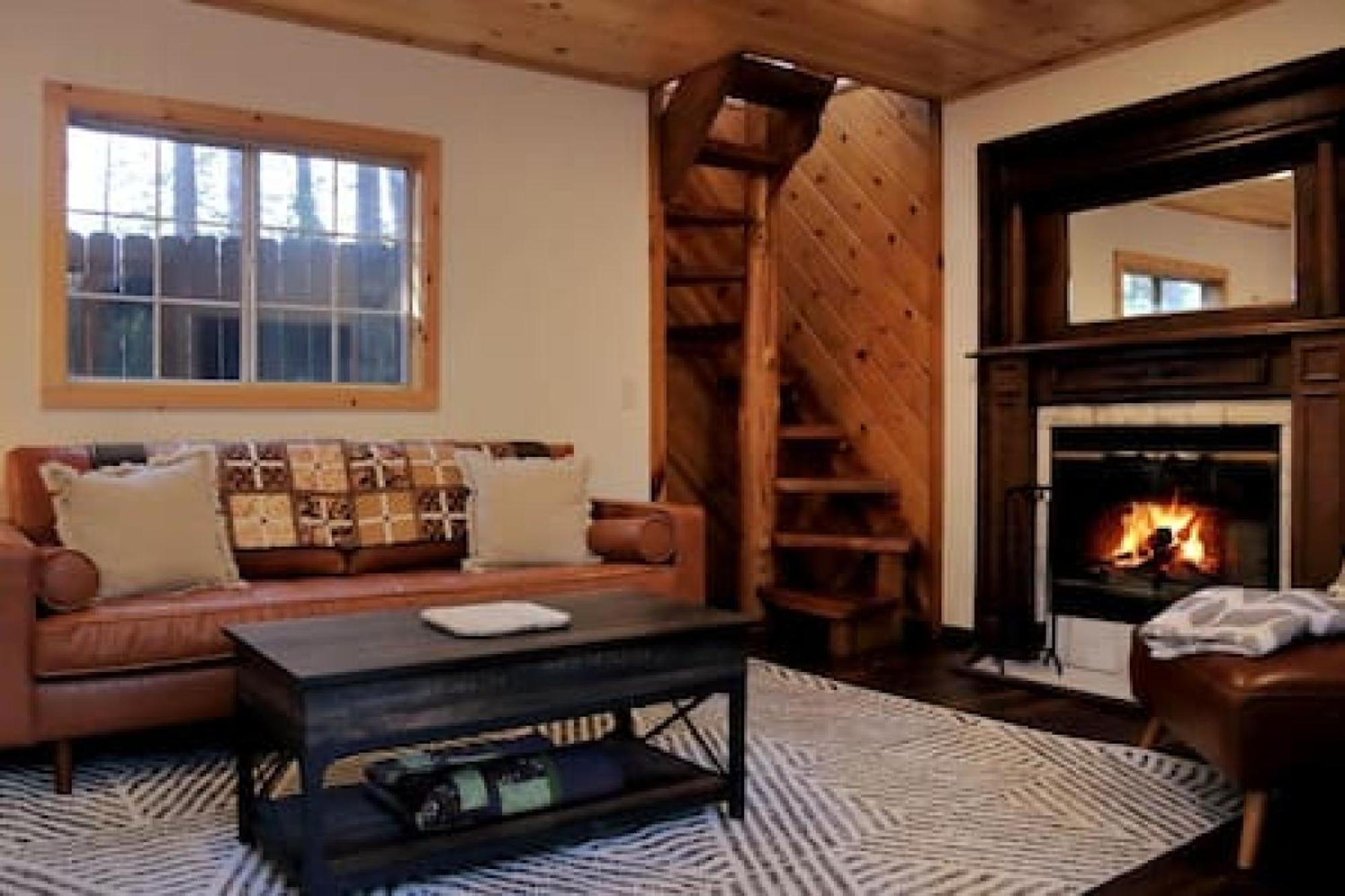 La Petite - Charming In Town * Idyllwild